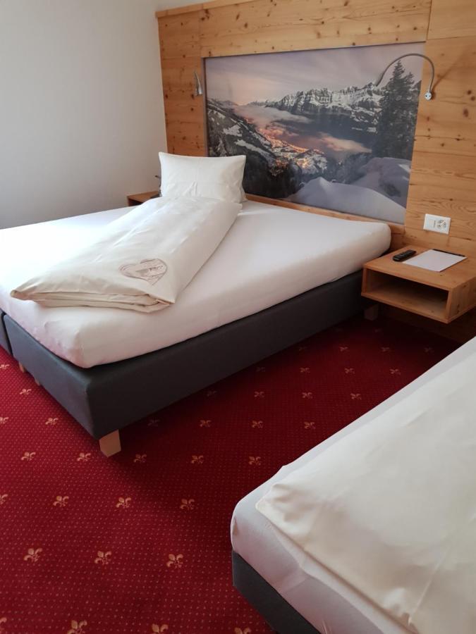 Hotel Cristal Flumserberg Bagian luar foto